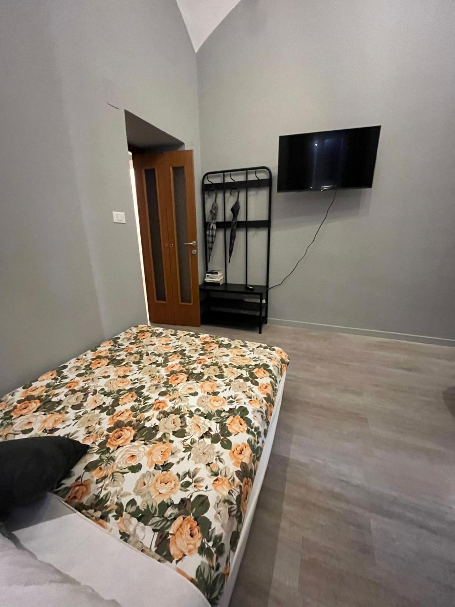 Roma Central Apartment San Giovanni Esterno foto